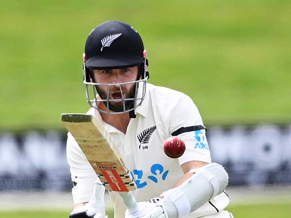 నాలుగు డ‌బుల్ సెంచ‌రీలు