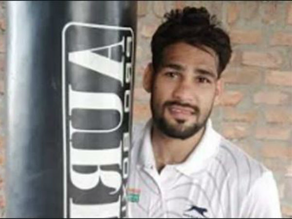 ఇంటికే పరిమితం: