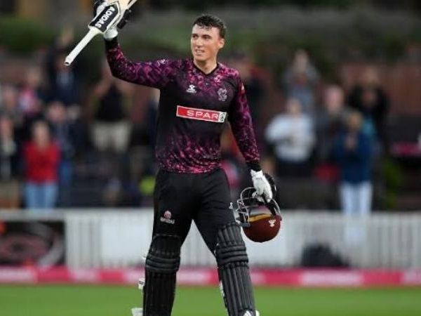 టెస్ట్ క్రికెట్ నా లక్ష్యం..