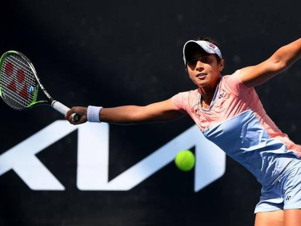 గెలిస్తే చరిత్రే..