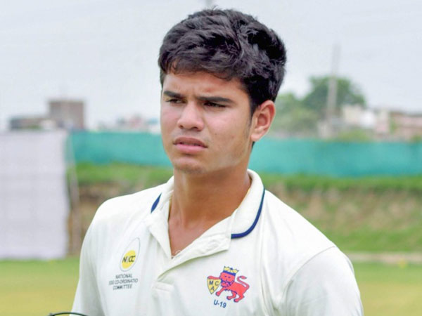 తెరపైకి నెపోటిజమ్: