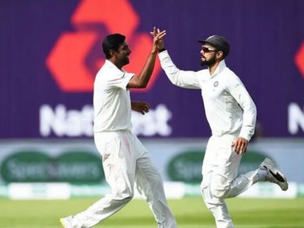 తొలి బంతికే వికెట్: