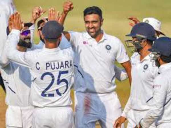 చెలరేగిన అశ్విన్