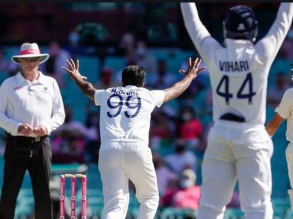  337 ప‌రుగుల‌కు ఆలౌట్: