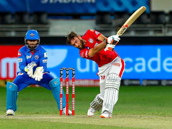  2012లో అరంగేట్రం..