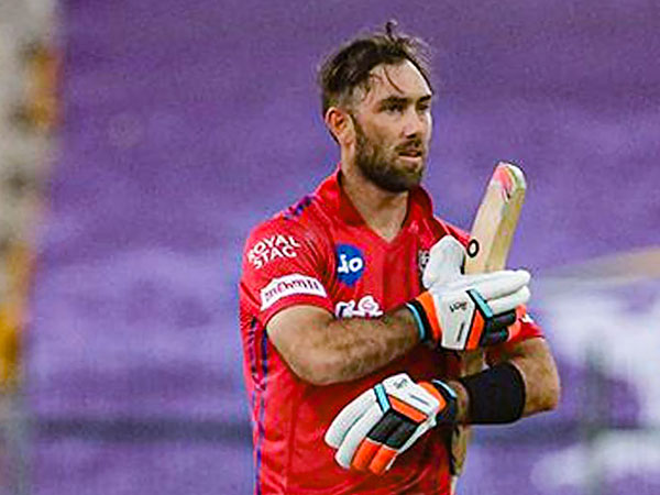 36 సిక్స్‌లతో వీరవిహారం..