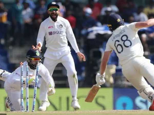  బ్యాటింగ్ ఆరంభించిన భారత్: