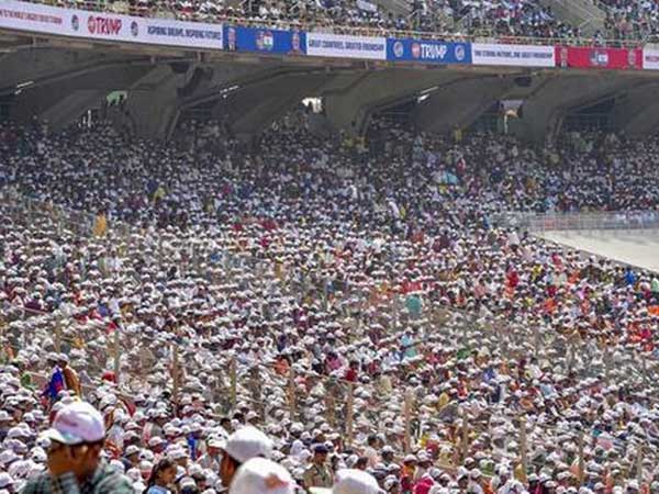 ఎంసీజీ కంటే పెద్దది