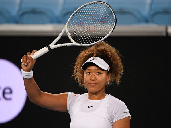 వీనస్, ఒసాకా, హలెప్ ముందుంజ..