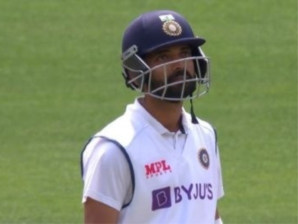 స్వీప్, కట్ షాట్లతో ఆరగొట్టాడు: