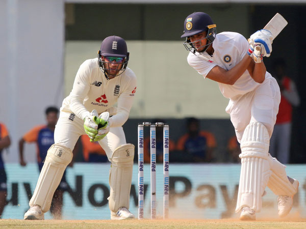 కష్టాల్లో భారత్..