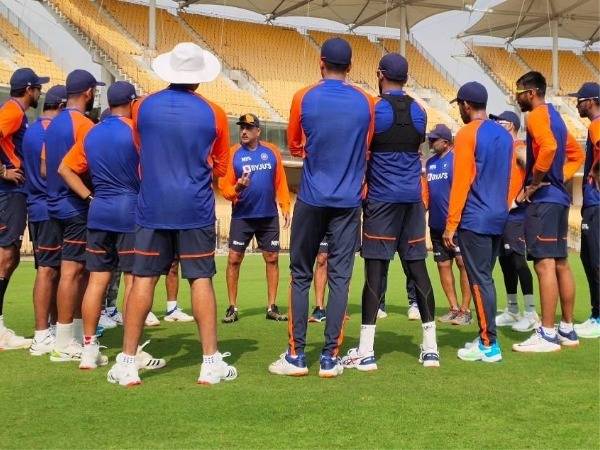 అవకాశం ఇవ్వకుండా..