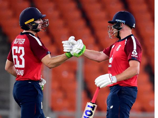 ఇంగ్లండ్ ఈజీ విక్టరీ..