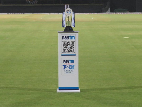 లిజెల్‌ షో..