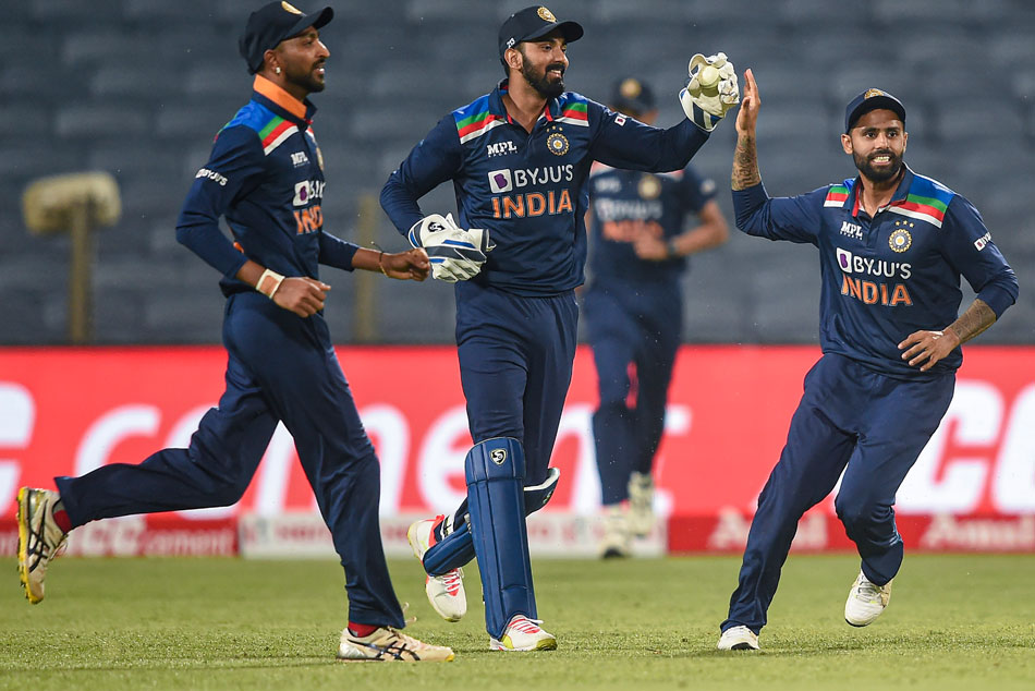 India vs England 2nd ODI Preview: Suryakumar Yadav set to make ODI debut in place of Shreyas Iyer India vs England 2nd ODI Preview: Suryakumar Yadav set to make ODI debut in place of Shreyas Iyer