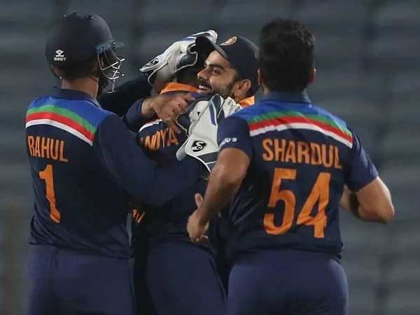 కోహ్లీ సైతం..