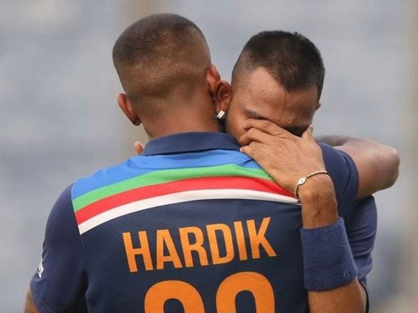 కృనాల్‌ భావోద్వేగం