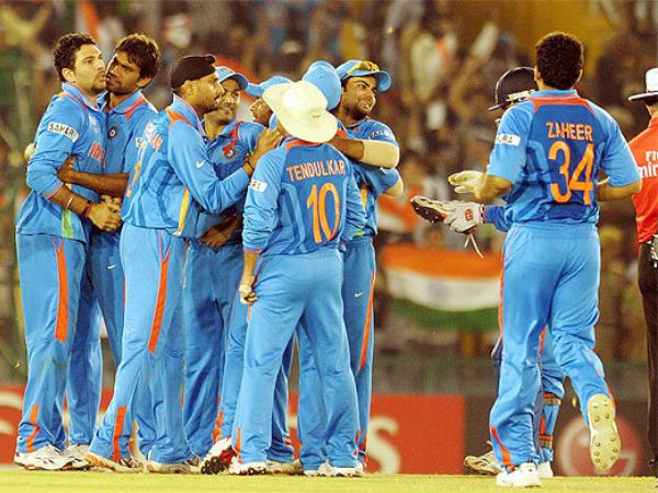 చెలరేగిన బౌలర్లు..