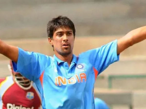 2010లో అరంగేట్రం