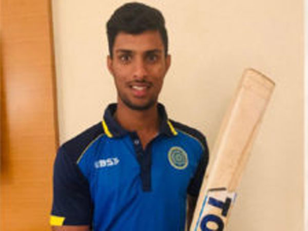 తన్మయ్‌, తిలక్‌ సెంచరీలు