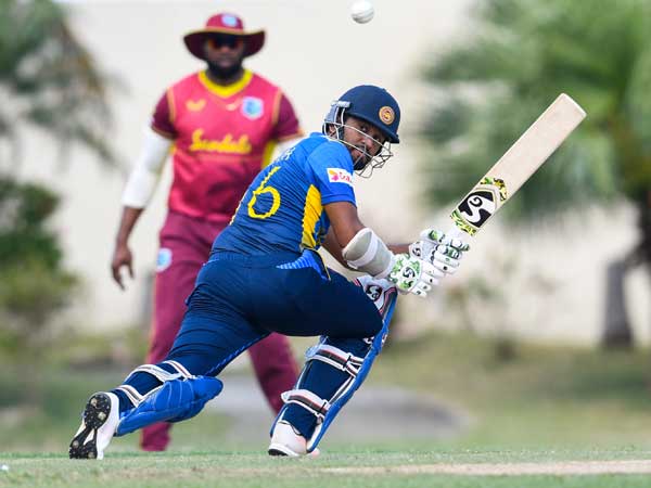 అలా ఎలా ఔట్ ఇస్తారు?