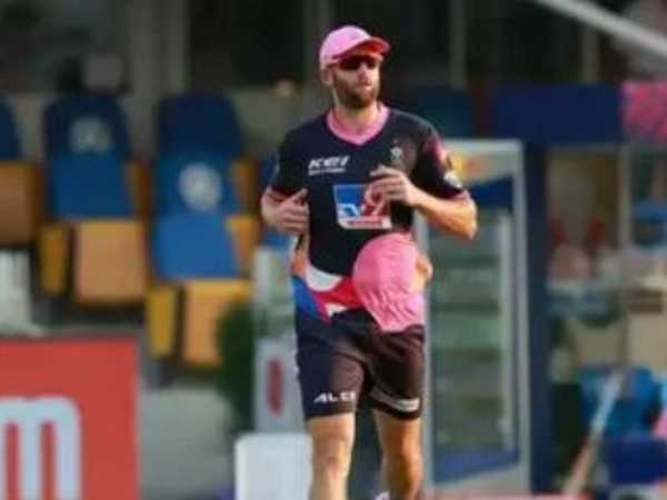 ఆక్సిజన్‌ లేక అల్లాడుతుంటే..