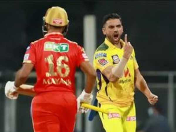 నిప్పులు చెరిగిన చహర్‌: