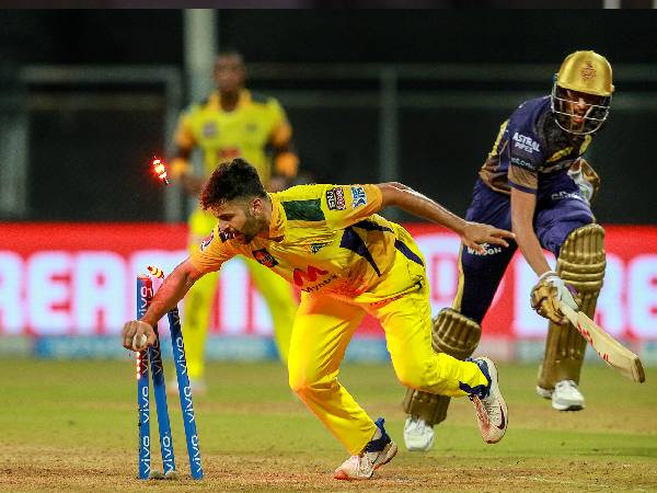 డెత్ ఓవర్లలో విఫలమైన కేకేఆర్