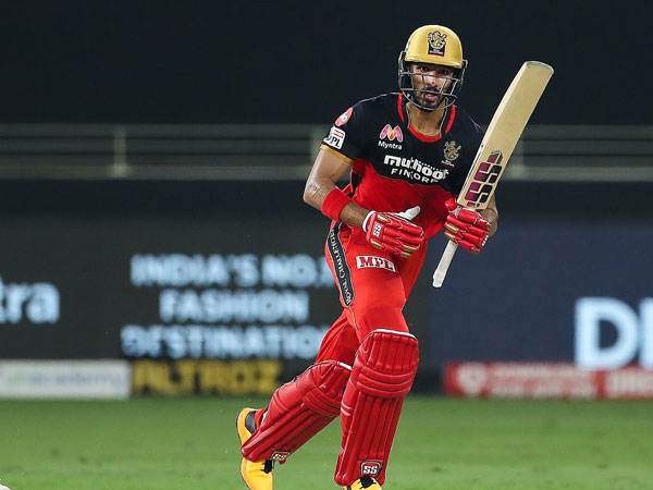 పడిక్కల్‌కు కరోనా