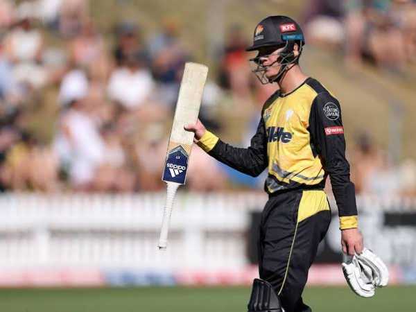  ధోనీ తరహాలో..