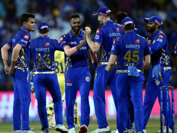 అగ్రస్థానంలో ముంబై: