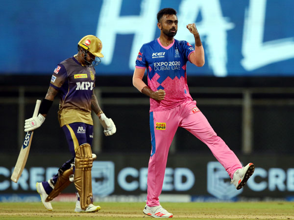 ఇవాన్ మోర్గాన్ కేప్టెన్సీలో..