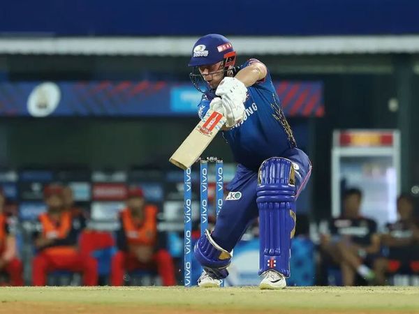  చెల‌రేగిన లిన్‌, సూర్య‌కుమార్: