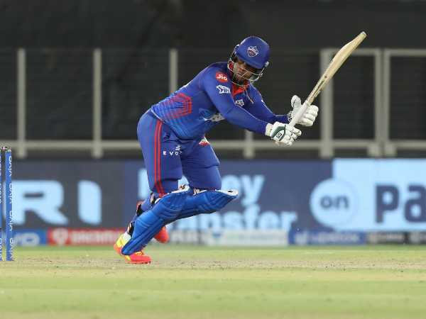 చెలరేగిన హెట్‌మైర్..