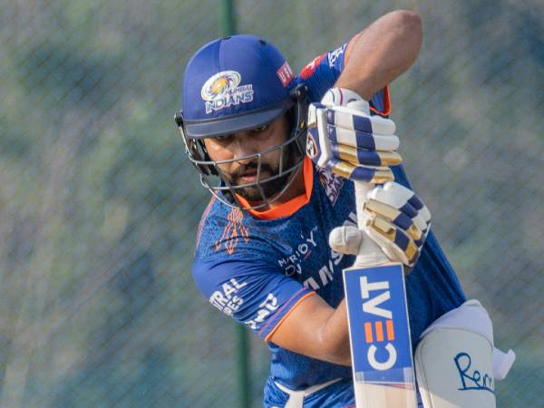 రోహిత్‌కు జోడీ ఎవరు?