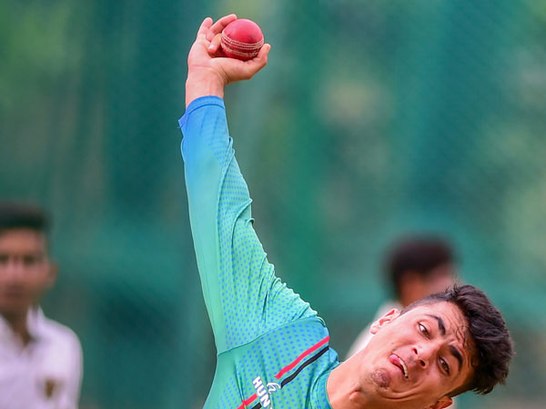  ముజీబ్‌ను తీసుకోవాలి..