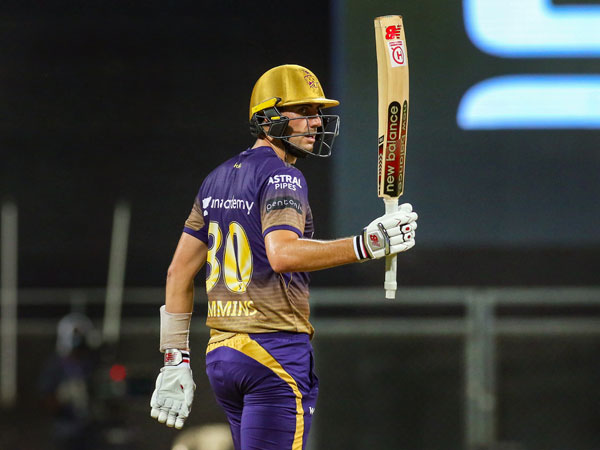 ఒకే ఓవ‌ర్లో నాలుగు సిక్స‌ర్లు