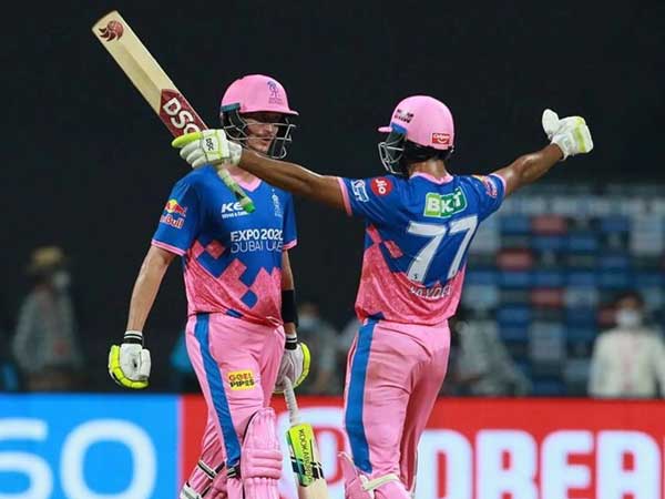 చివరి రెండు ఓవర్లలో నాలుగు సిక్సర్లు..