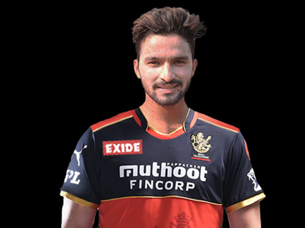 రజత్ పటిదార్/ సచిన్ బేబీ..