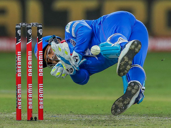  టైటిల్‌ అందిస్తానో లేదో తెలియదు