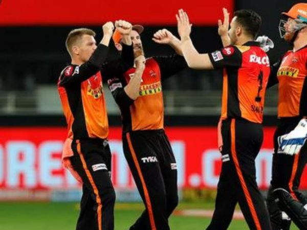  ఫ్యాన్స్ కూడా..