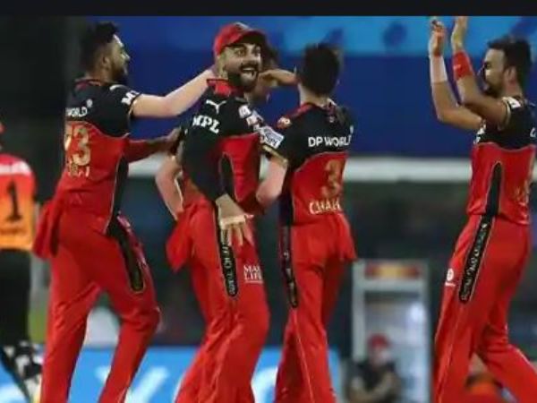 4 బంతుల్లో 13 పరుగులు: