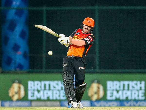 55 బంతుల్లో 57..