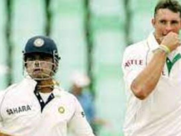 ఇండియన్స్ అంటూ రెచ్చగొట్టాడు..