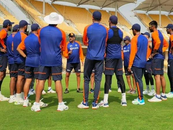 వెస్టిండీస్ టూర్‌తో ఆరంభం: