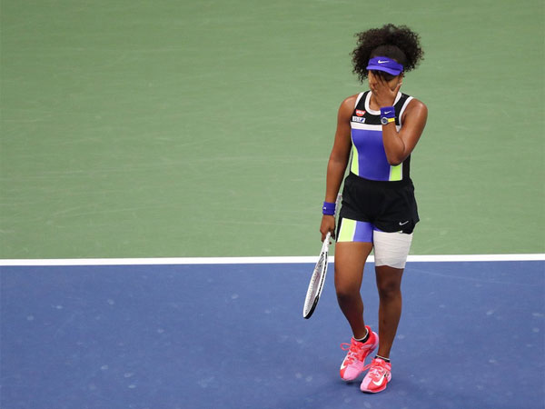 అలవోకగా..