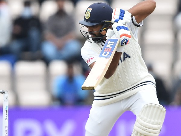 రోహిత్ శర్మ ఔట్..