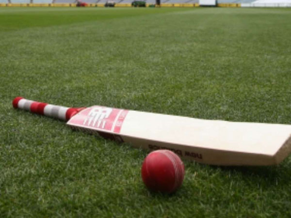 అలీ హాఫ్ సెంచరీ