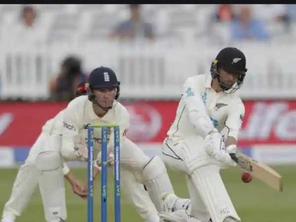  ది వాల్‌గా..