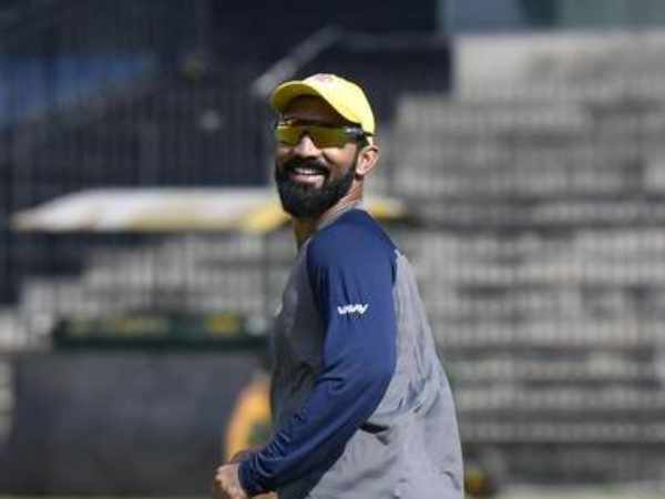 గవాస్కర్‌కు తోడుగా కార్తీక్‌: